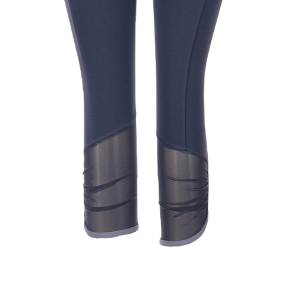 Athleta Salutation Stash Pocket II Capri Leggings 2X NWT PowerVita Mesh Workout - Picture 6 of 13